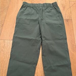 GAP Petite Off Duty Khakis